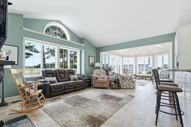 A truly one of kind property located on 14.5 ACRES with 1800 ft - photo 25