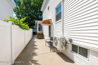 Welcome to 356 Cortelyou Ave! Located in the highly sought-after - photo 25