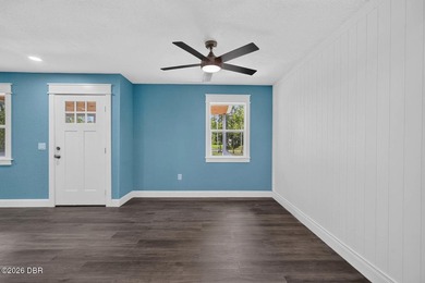Escape the city and discover the Florida property you've been - photo 6