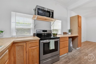 Recently appraised at $365,000 this property is priced to sell! - photo 29