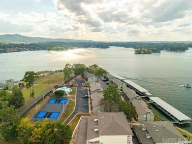 This 7 south level entry condo on Lake Hamilton allows short - photo 31