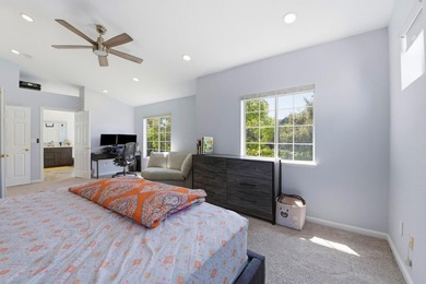 This elegant residence in Fremont's sought-after Parkmont - photo 31