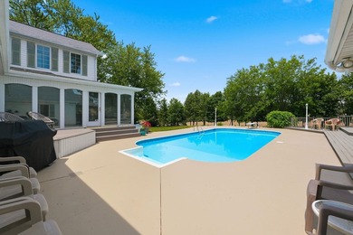 A truly one of kind property located on 14.5 ACRES with 1800 ft - photo 38