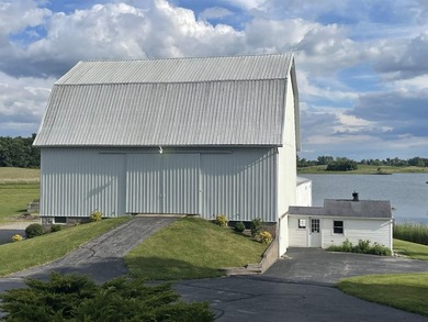 A truly one of kind property located on 14.5 ACRES with 1800 ft - photo 41