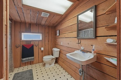 A truly one of kind property located on 14.5 ACRES with 1800 ft - photo 45