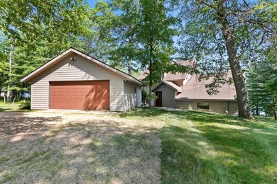Enjoy Northwoods living on beautiful Bass Lake in Oconto County! - photo 6