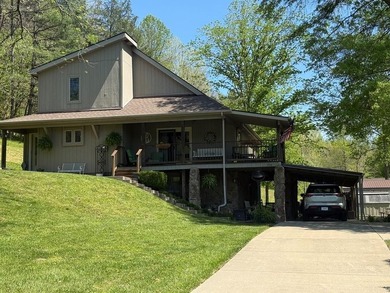 TIRED OF CITY LIVING OR LONG COMMUTES! LOOKING FOR A PLACE WHERE - photo 1