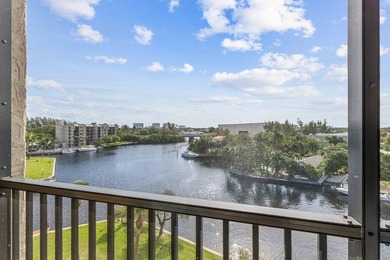 This spectacular condo with East/West orientation has completely - photo 2
