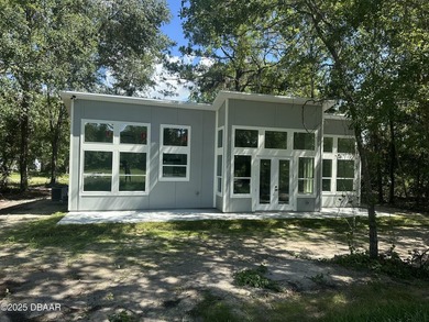 2025 2/2 Home includes private community WATER FRONT AREA. This - photo 5