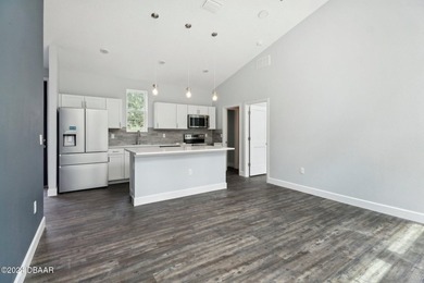 2025 2/2 Home includes private community WATER FRONT AREA. This - photo 10