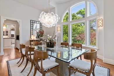 Tucked away on a private, tree-lined lane in Holladay, this - photo 13