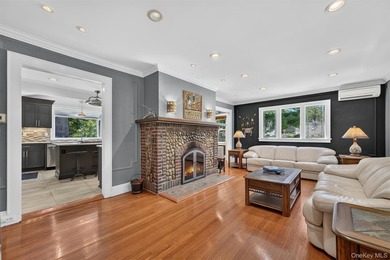 A rare waterfront gem! This beautifully reimagined 4-bedroom, 2 - photo 7