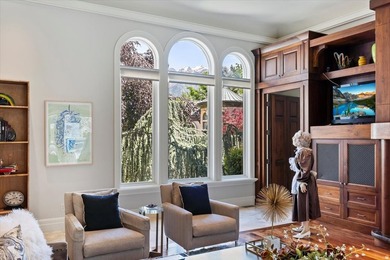 Tucked away on a private, tree-lined lane in Holladay, this - photo 27