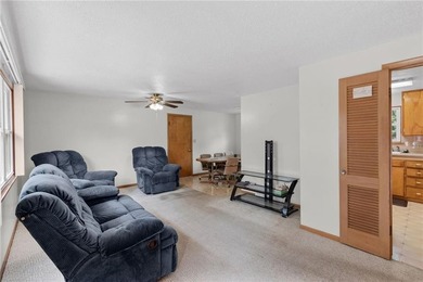 Additional listing photo 1
