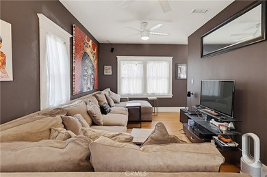 Built in 1914, this classic Craftsman presents an exceptional - photo 32