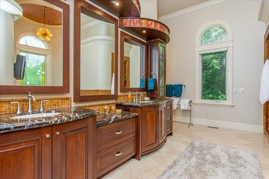 Tucked away on a private, tree-lined lane in Holladay, this - photo 40