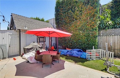 Built in 1914, this classic Craftsman presents an exceptional - photo 50