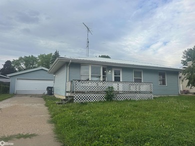 Mississippi River - Des Moines County Home For Sale in Burlington Iowa