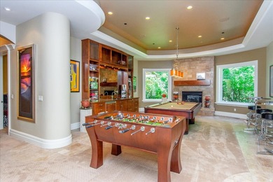 Tucked away on a private, tree-lined lane in Holladay, this - photo 55