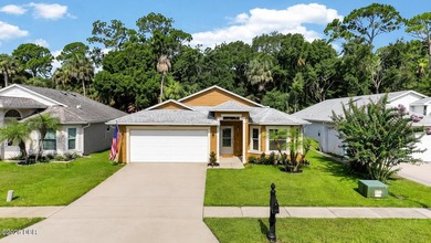 Welcome to 4462 Tumbleweed Trail--where modern style, green - photo 1