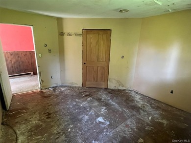 Two bedroom, one bath cottage on an amazing pastoral setting on - photo 7