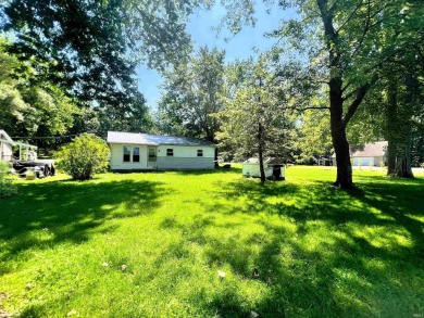 Lake Home For Sale in Albion, Indiana