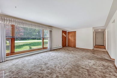 Built in 1955 and loved by the same family, this charming - photo 7