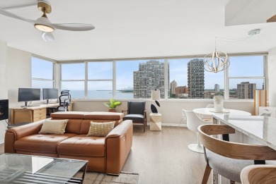 Lake Home For Sale in Chicago, Illinois