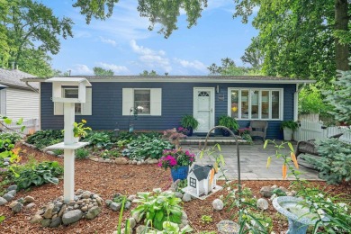 Lake Home For Sale in North Webster, Indiana