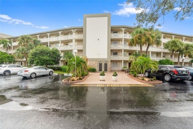 Lake Condo For Sale in Coconut Creek, Florida