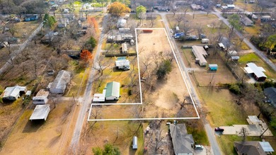 TEN IMPROVED CONTINGUOUS LOTS IN SHERWOOD SHORES!! Huge - photo 2