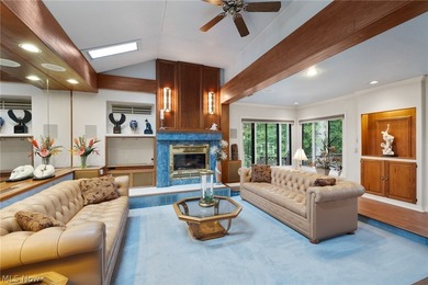 Sprawling ranch on 0.45 acres backing up to Metroparks in - photo 9