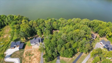 Barren River Lake Lot For Sale in Lucas Kentucky