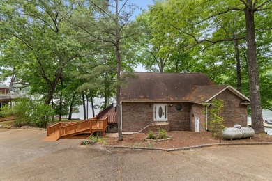 Beautiful waterfront property located in Trousdale slough - photo 4
