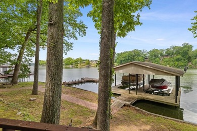 Beautiful waterfront property located in Trousdale slough - photo 9