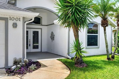 This inviting 3-bedroom, 2.5-bath home sits in the sought-after - photo 3