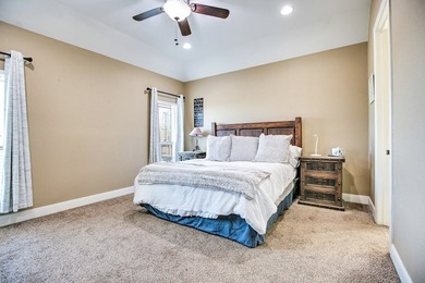 Step into this stunning 4-bedroom, 2-bathroom home with over 2 - photo 4