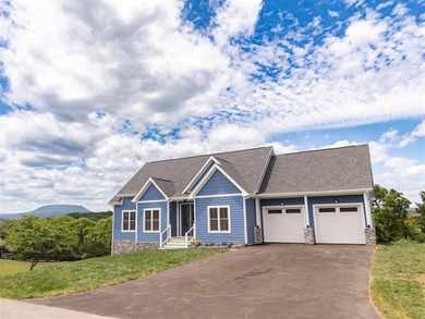 Modern farmhouse, 4 Bed 3 Bath, minutes from historic downtown - photo 1