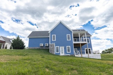 Modern farmhouse, 4 Bed 3 Bath, minutes from historic downtown - photo 6