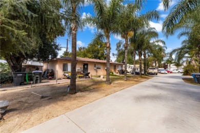Lake Elsinore Townhome/Townhouse For Sale in Lake Elsinore California