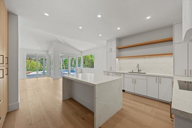 Set within the Golf Brook neighborhood of Palm Beach Polo & - photo 19