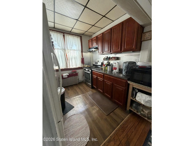 Perfect for investors, 187 Van Buren Street is a fully detached - photo 19