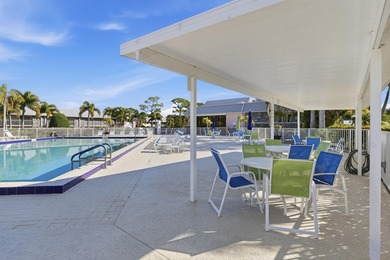 Welcome to easy Florida living in this beautifully maintained - photo 28