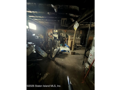 Perfect for investors, 187 Van Buren Street is a fully detached - photo 30