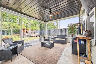 Meridian at Market Common is an excellent community with great - photo 41