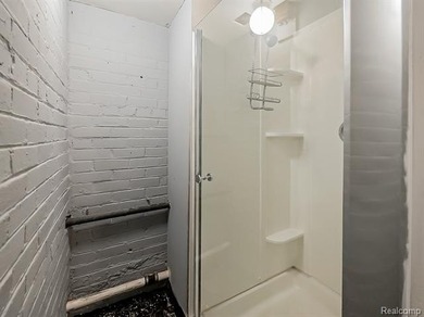 Discover a rare investment opportunity in the heart of Detroit - photo 47