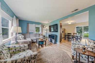 Escape to your own waterfront retreat on beautiful Lake - photo 7