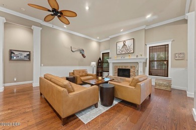 Welcome to your own private estate, where luxury, tranquility - photo 4