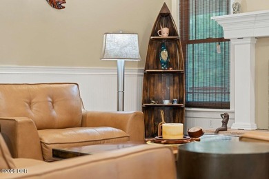Welcome to your own private estate, where luxury, tranquility - photo 5