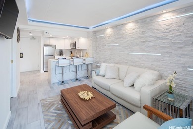 (private lake, pond, coastal) Condo For Sale in Honolulu Hawaii